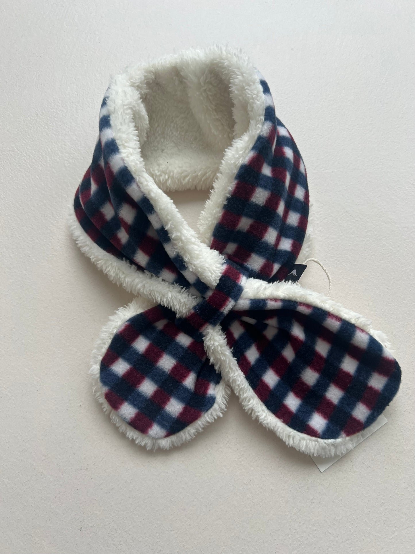 So soft scarf