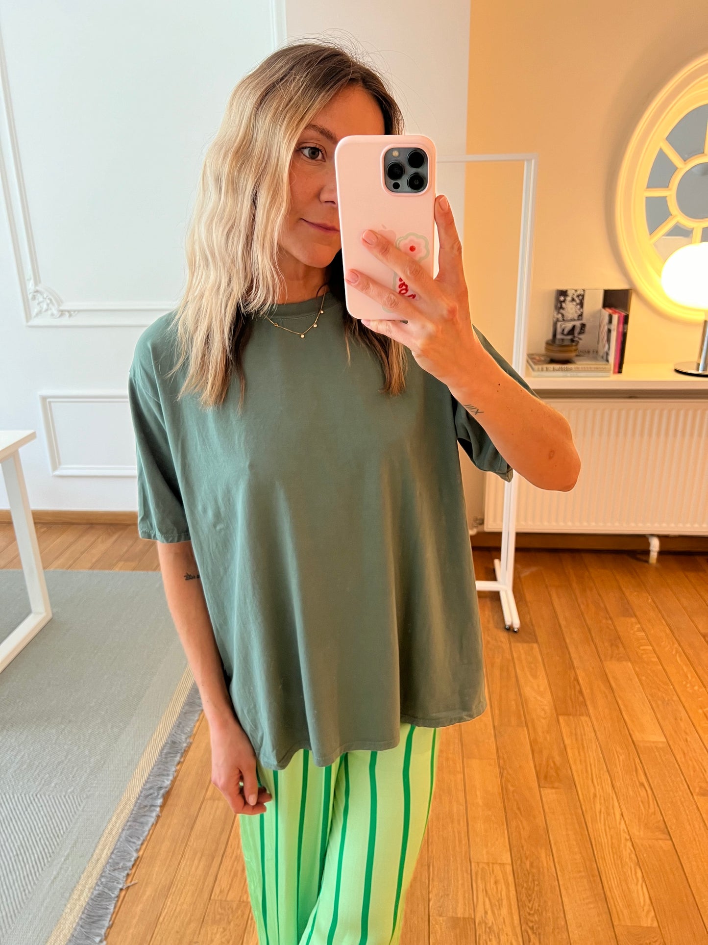 Basic tee kaki