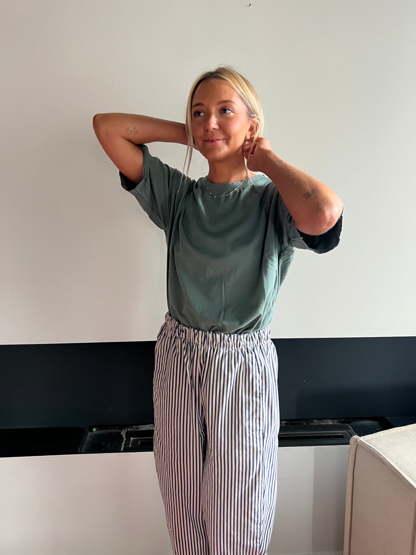 Basic tee kaki