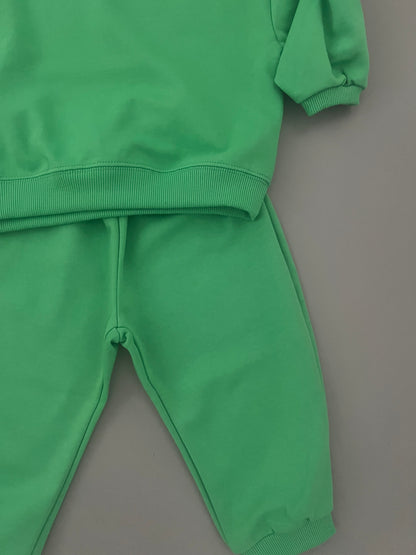 Green top bottom set