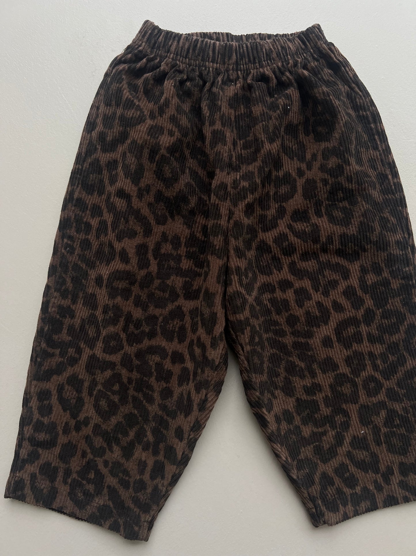 Leo corduroy pants