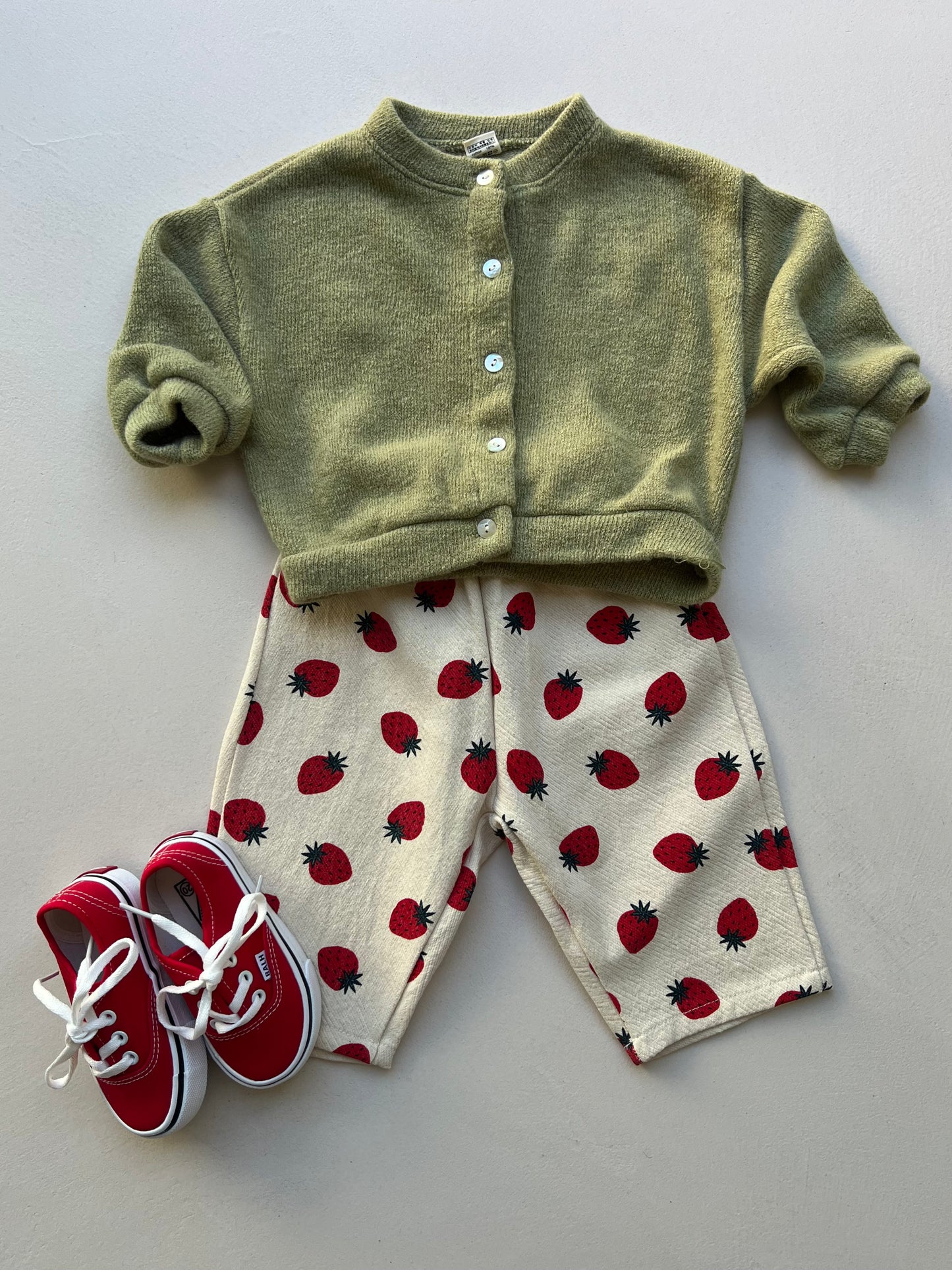 STRAWBERRY PANTS