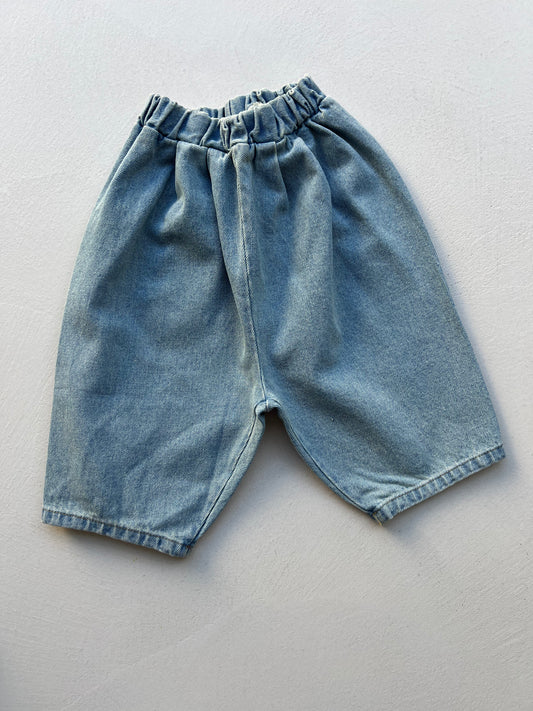 BLUE JEANS