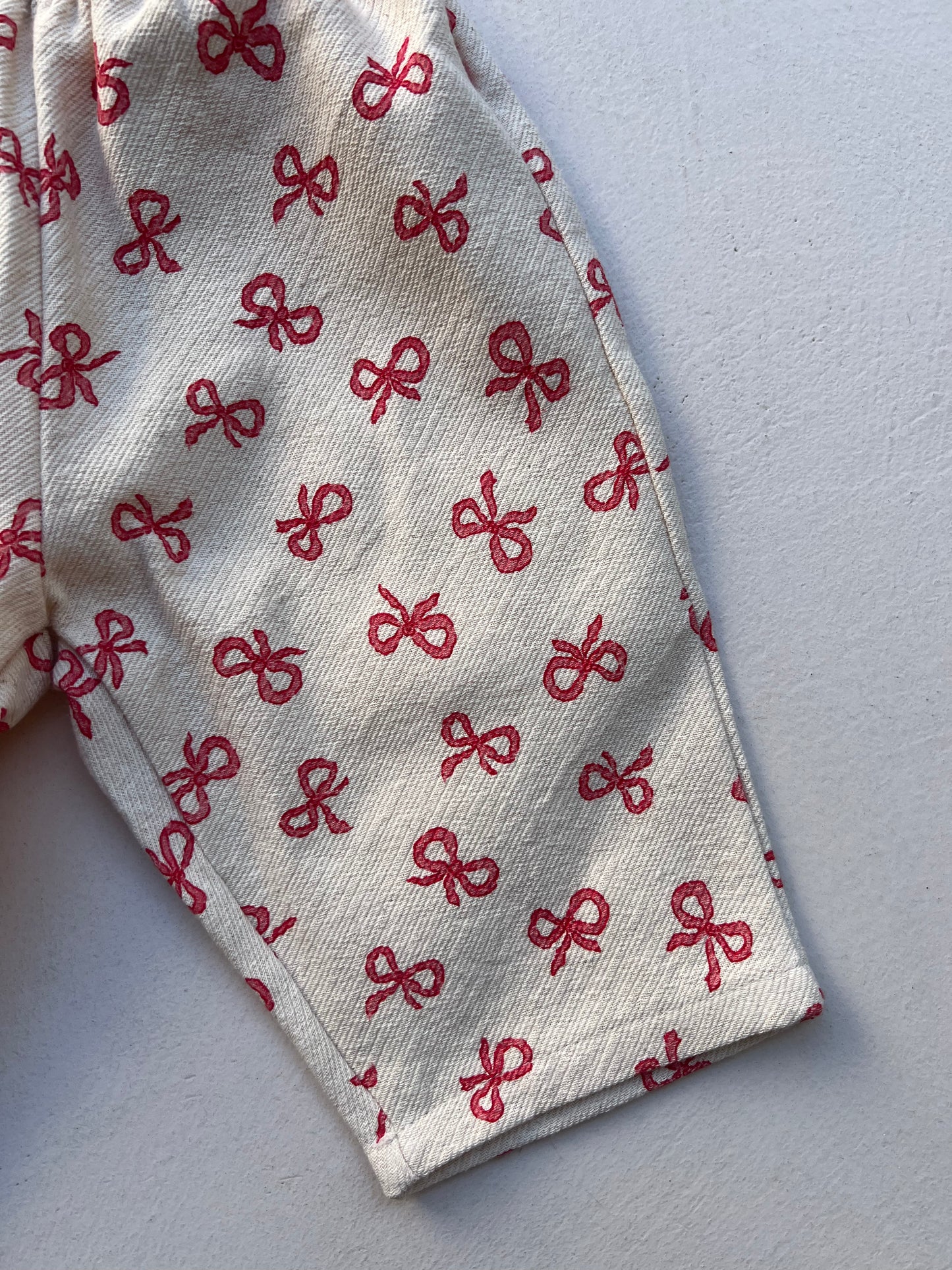 RIBBON CHINO PANTS