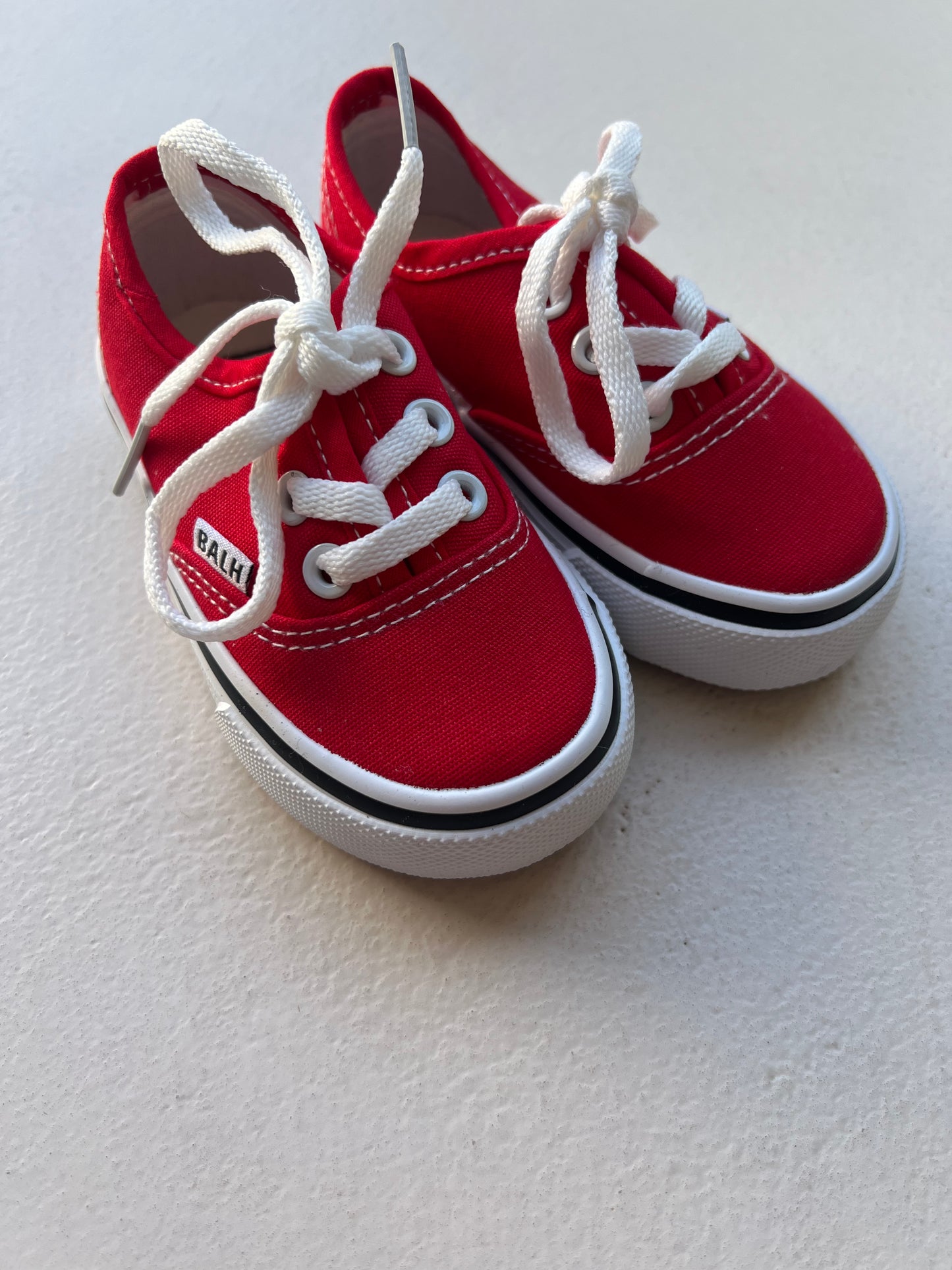 RED SNEAKERS